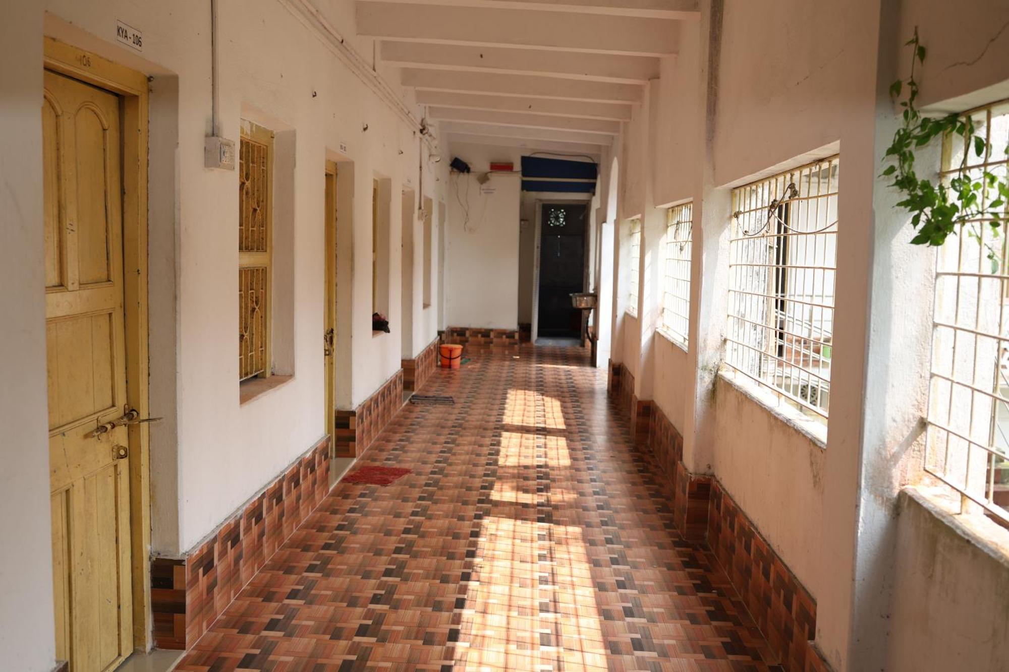 Kriya Yoga Wellness Hotel Dhablat Exterior foto